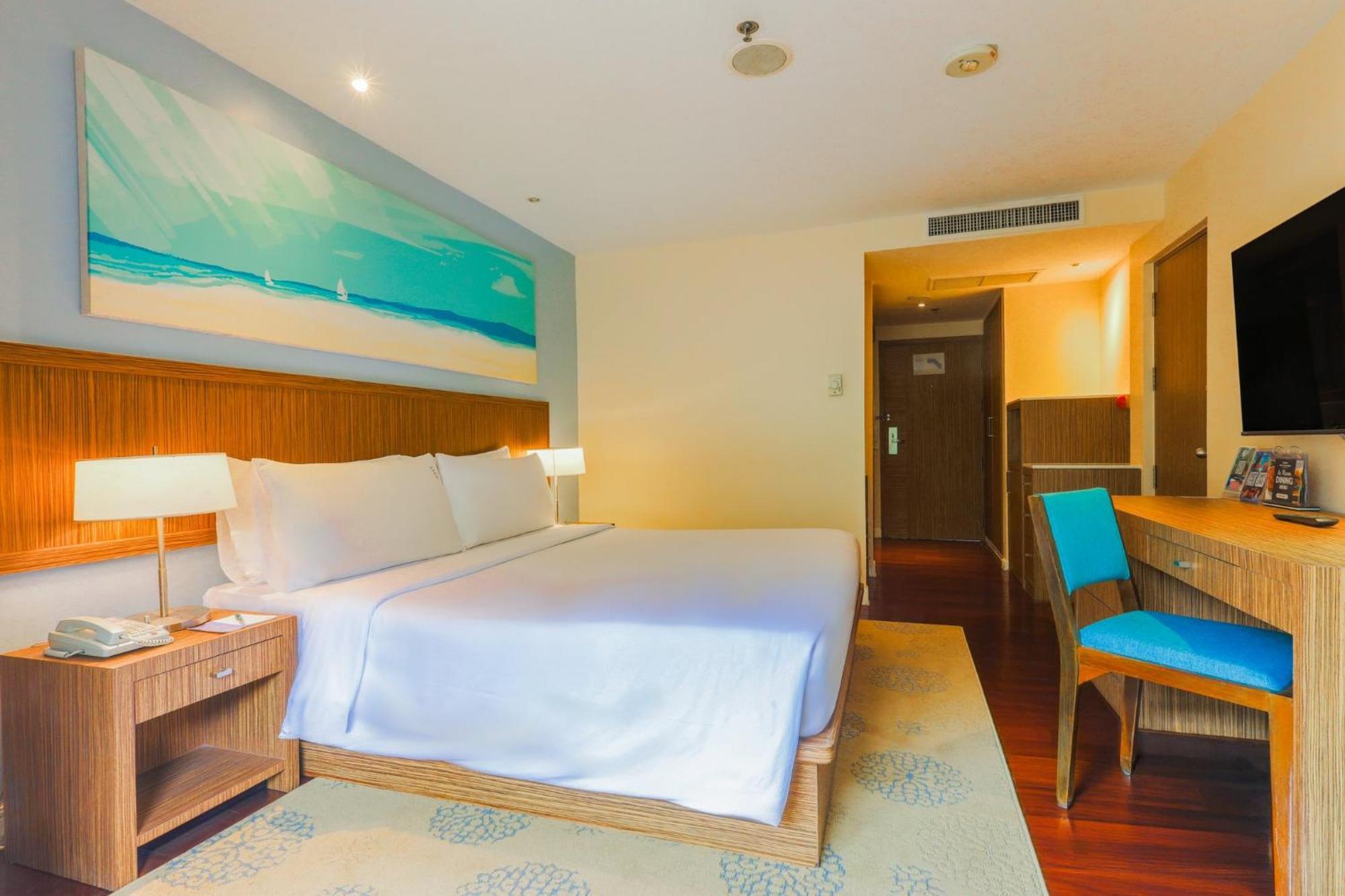 Holiday Inn Resort Phuket Surin Beach By Ihg Exterior photo